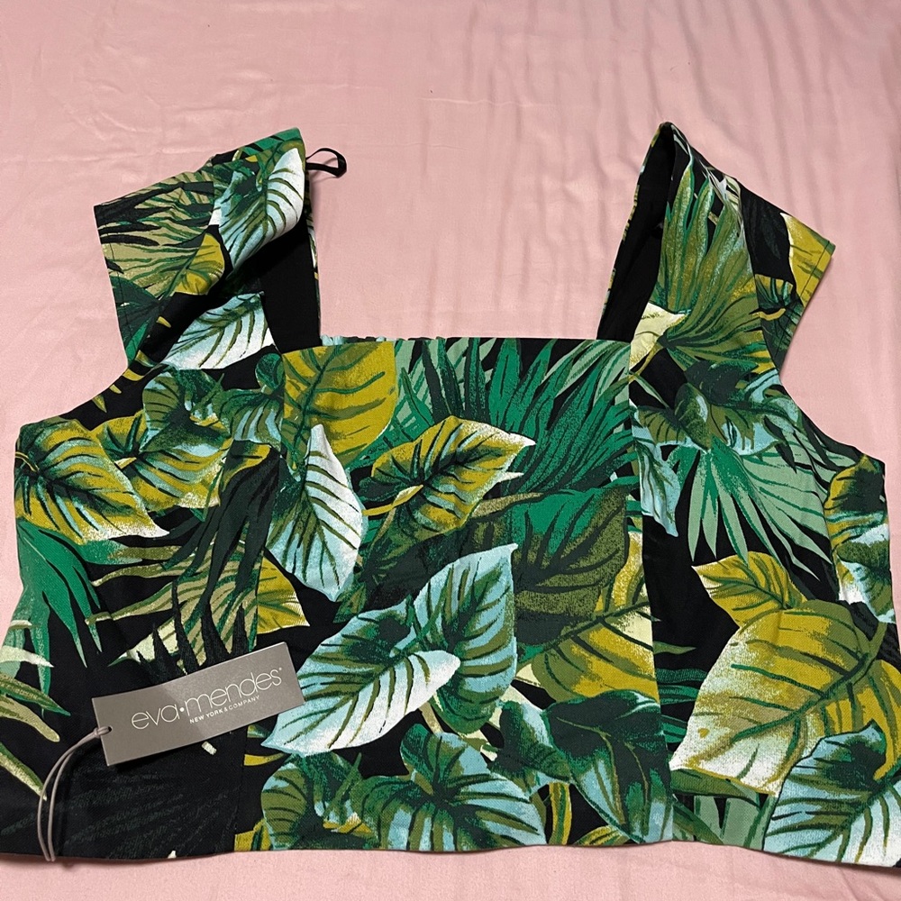 Eva Mendez Safari crop top